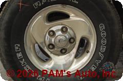 Vehicle photo 5