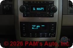 Vehicle photo 8