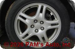 Vehicle photo 5
