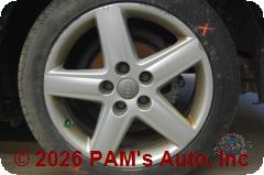 Vehicle photo 5