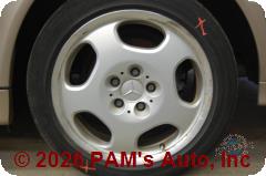 Vehicle photo 5