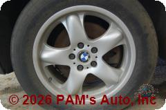 Vehicle photo 5