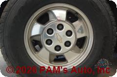 Vehicle photo 5