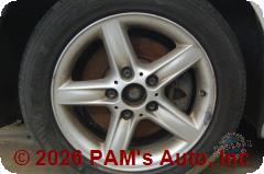 Vehicle photo 5