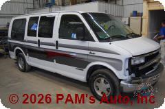 Vehicle photo 2