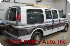Vehicle photo 3