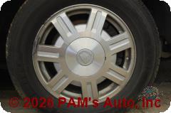 Vehicle photo 7