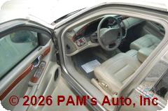 Vehicle photo 8