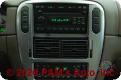 Vehicle photo 10