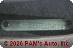 Vehicle photo 10