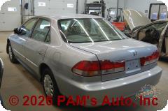 Vehicle photo 4