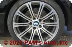 Vehicle photo 5