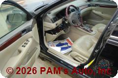 Vehicle photo 8