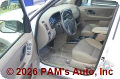 Vehicle photo 6
