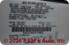 Vehicle photo 12