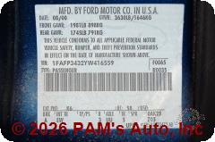 Vehicle photo 12