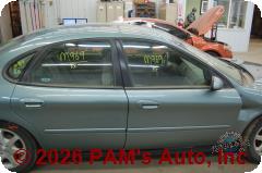 Vehicle photo 3