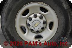 Vehicle photo 7