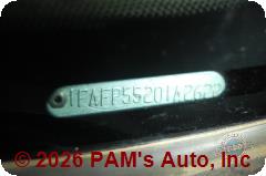 Vehicle photo 12