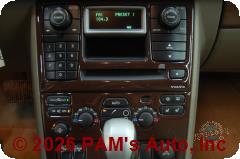 Vehicle photo 10