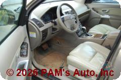 Vehicle photo 8
