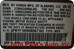 Vehicle photo 12