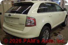 Vehicle photo 4