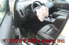 Vehicle photo 8