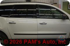 Vehicle photo 3