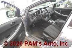 Vehicle photo 8