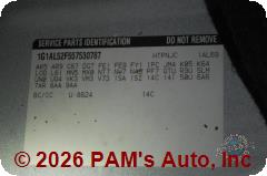 Vehicle photo 12