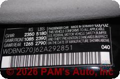 Vehicle photo 12