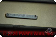 Vehicle photo 12