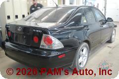 Vehicle photo 4