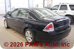Vehicle photo 5
