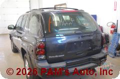 Vehicle photo 5