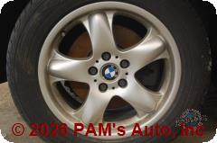 Vehicle photo 7