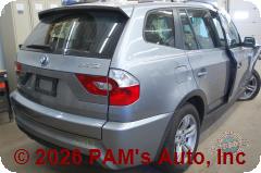 Vehicle photo 4