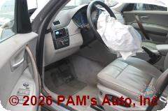 Vehicle photo 8
