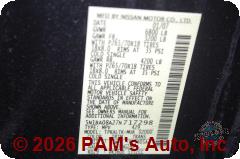 Vehicle photo 12