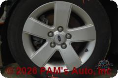 Vehicle photo 7