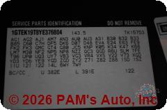 Vehicle photo 12