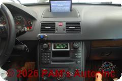 Vehicle photo 10