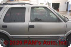 Vehicle photo 3