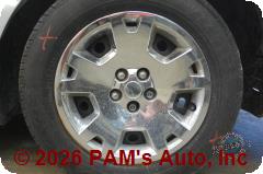 Vehicle photo 7