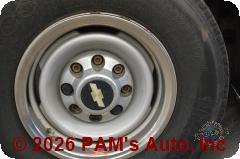 Vehicle photo 7