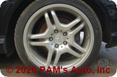 Vehicle photo 7