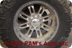 Vehicle photo 7