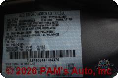Vehicle photo 12