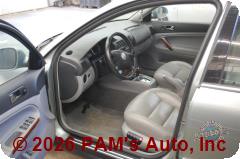 Vehicle photo 8